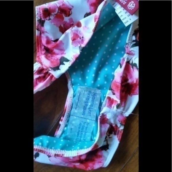NWT Guess Floral Bikini Bathing Suit Bottom XS - Picture 4 of 4